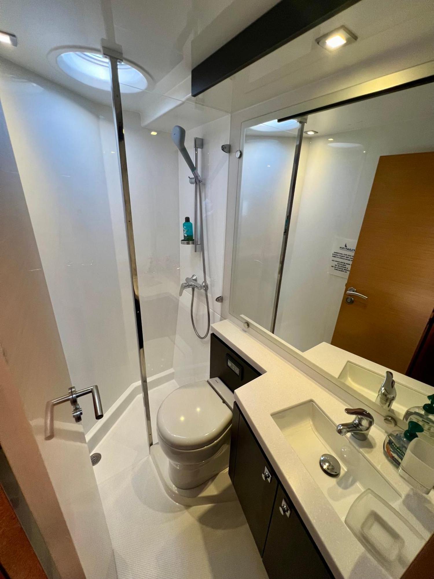 Floatinn Boat-Bnb Geneva Bagian luar foto